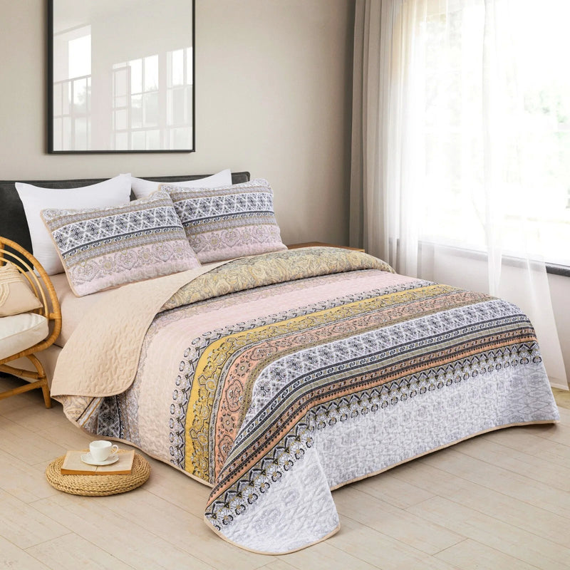 Crafted Quilted Bedspread and Pillowcases Set: A Testament to Skilled Craftsmanship - Queen size Payday Deals