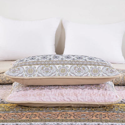 Crafted Quilted Bedspread and Pillowcases Set: A Testament to Skilled Craftsmanship - Queen size Payday Deals