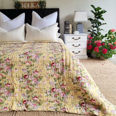 English Rose Yellow Reversible Quilt - Yellow (King - 228 cm x 274 cm) Payday Deals