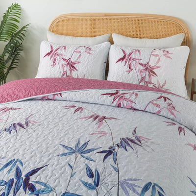 Floral Quilted bedspread and pillowcovers set: Embrace Nature Indoors - Queen size Payday Deals