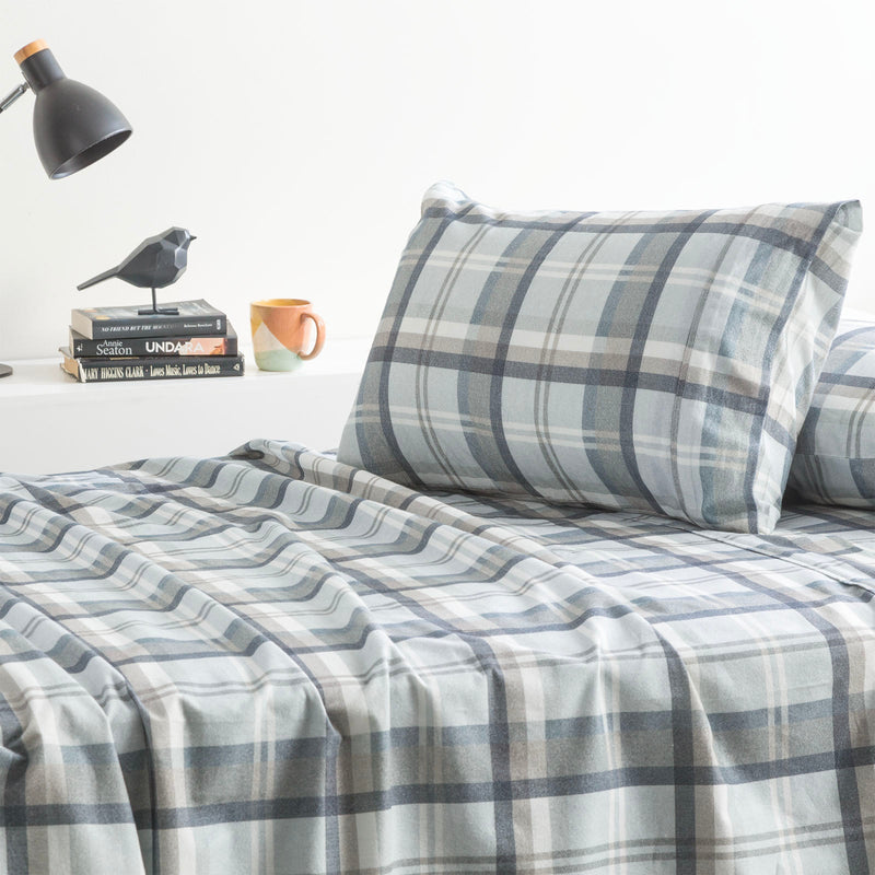 Heathered Plaid 175 GSM Egyptian Cotton Flannelette Sheet Set by Park Avenue King Payday Deals