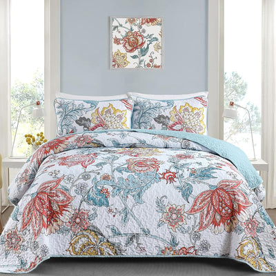 Jazzy Quilted bedspread and pillowcovers set: Express Your Personality - Queen size