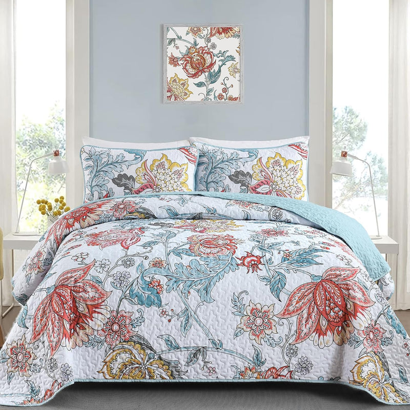 Jazzy Quilted bedspread and pillowcovers set: Express Your Personality - Queen size Payday Deals