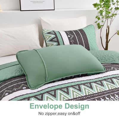 Neutral Quilted bedspread and pillowcovers set: Versatile Style - Queen size Payday Deals