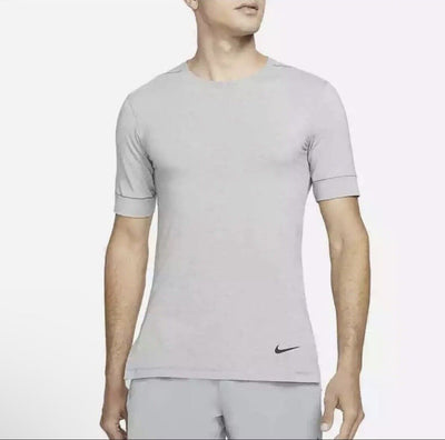 Nike Training T Shirt Grey Dri-Fit Mens - Small Payday Deals