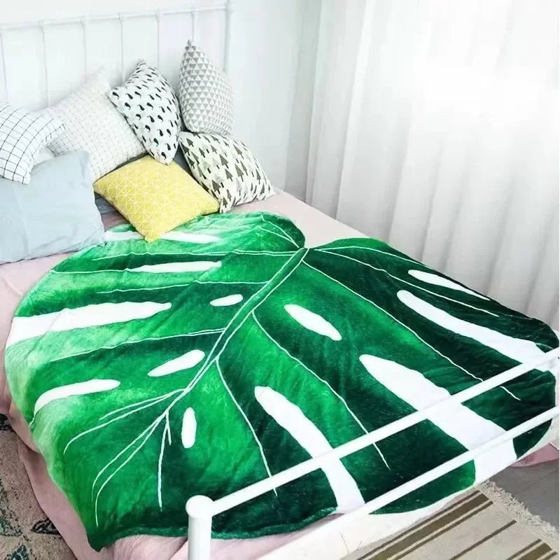 NNEOBA Green Leaf-Shaped Flannel Blanket Payday Deals