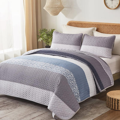 Ornate Quilted Bedspread and Pillowcases Set: Beautifully Crafted for Luxury - Queen size Payday Deals