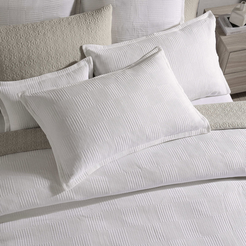 Platinum Collection Caspian White Cotton Matelasse Quilt Cover Set Super King Payday Deals