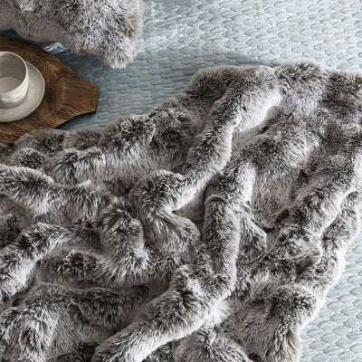 Platinum Collection Rabbit Fur Super Soft Throw Rug 127 x 152cm Payday Deals