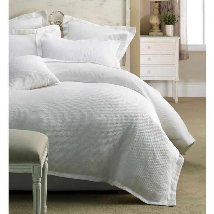 Rans Paris Waffle Quilt Cover Set White - Queen Payday Deals