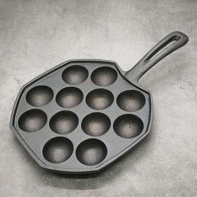 SOGA 18CM Cast Iron Takoyaki Fry Pan Octopus Balls Maker 12 Hole Cavities Grill Mold Payday Deals