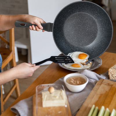 Stone Chef Forged Wok Non Stick Cookware Kitchen Black 30cm Payday Deals