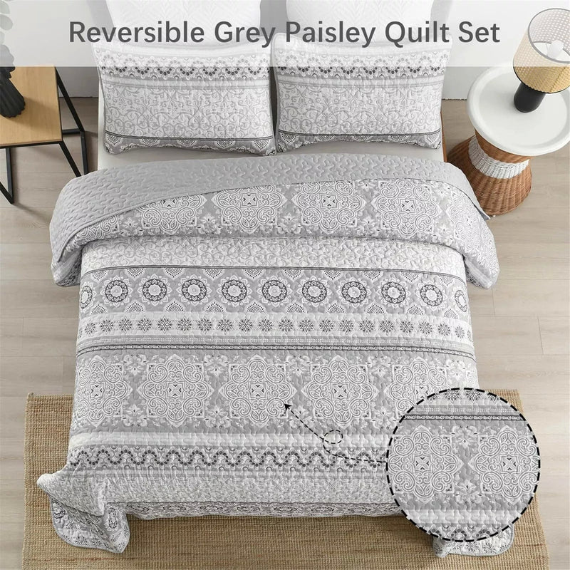 Striking Quilted coverlet and pillowcovers set: Make a Bold Impact - Queen size Payday Deals