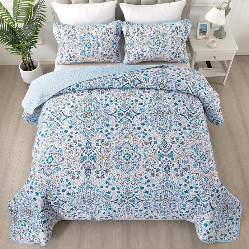 Tasteful Quilted Bedspread and Pillowcases Set: Subtle Sophistication for Your Space - Queen size Payday Deals