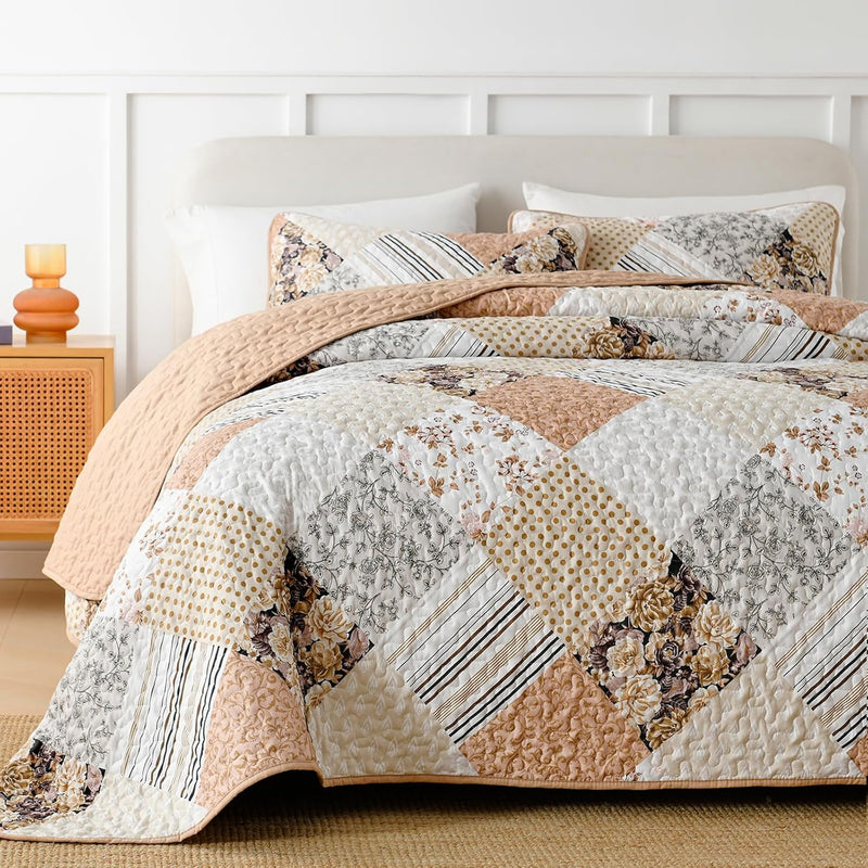 Transcendent Quilted bedspread and pillowcovers set: Elevated Comfort - Queen size Payday Deals