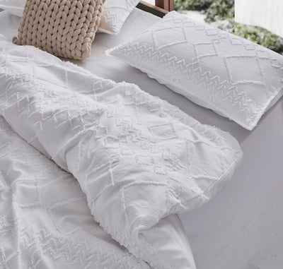 Tufted ultra soft microfiber quilt cover set-king white Payday Deals