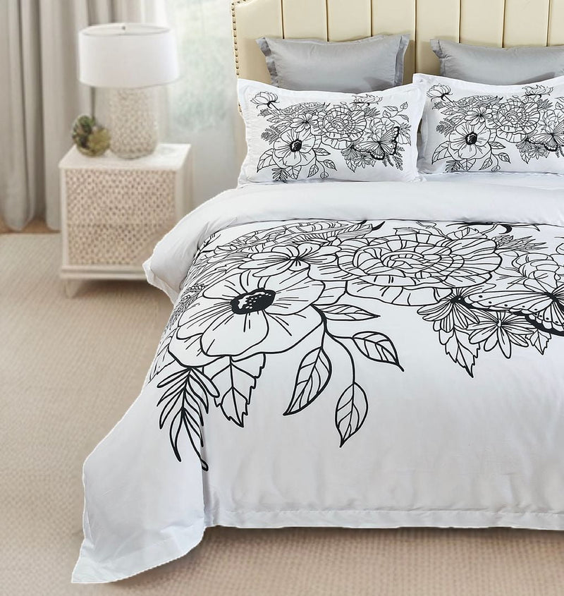 Viene Floral Quilt Cover Set - Super King Size Payday Deals