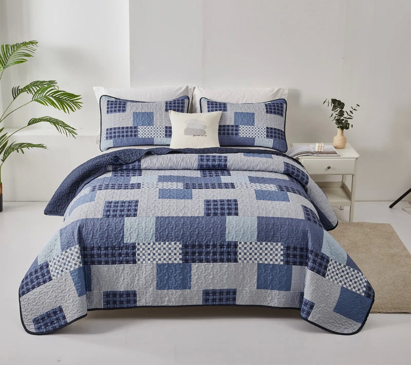 Zesty Quilted bedspread and pillowcovers set: Energize Your Bedroom Decor - Queen size Payday Deals