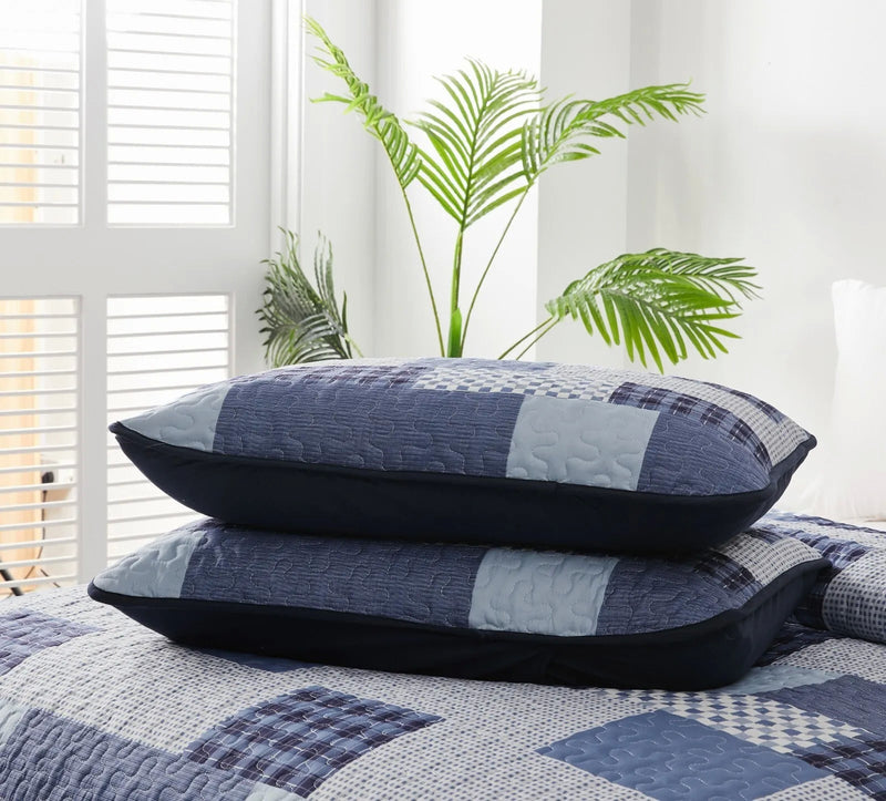 Zesty Quilted bedspread and pillowcovers set: Energize Your Bedroom Decor - Queen size Payday Deals