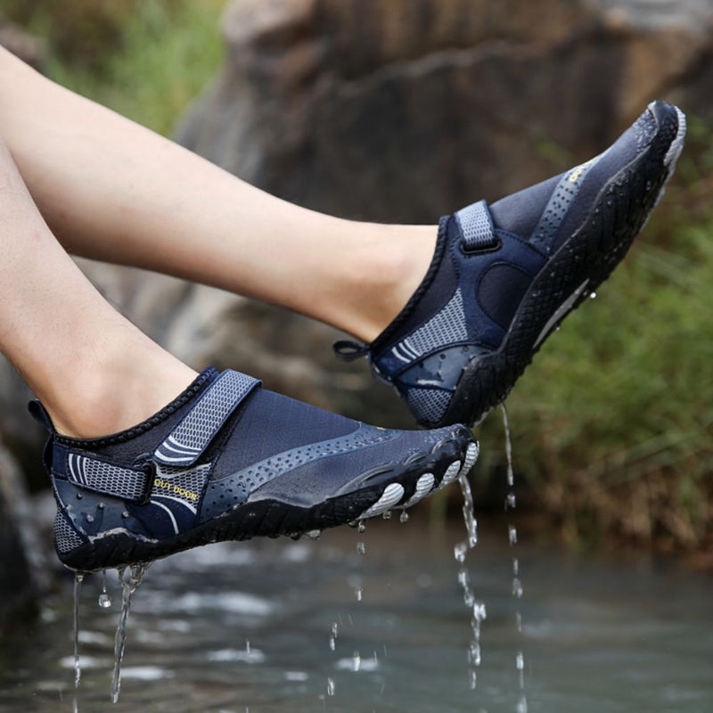 Men Women Water Shoes Barefoot Quick Dry Aqua Sports Shoes - Blue Size EU40 = US7