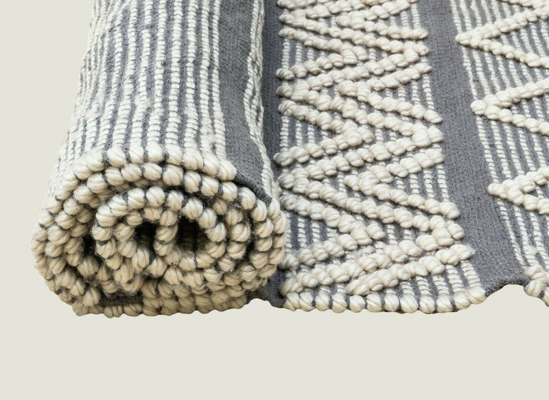 Boho Style Hand Loomed Recycle Cotton Wool Woven Design Rug 150 x 200 cm