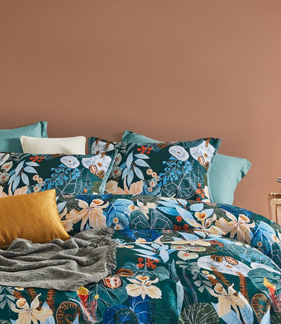 Botanical Bella Microfibre Quilt Cover Set-king size