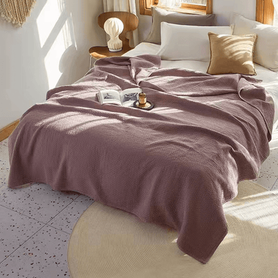 Elegant Classic style Cube Range Blanket Color Claret Red