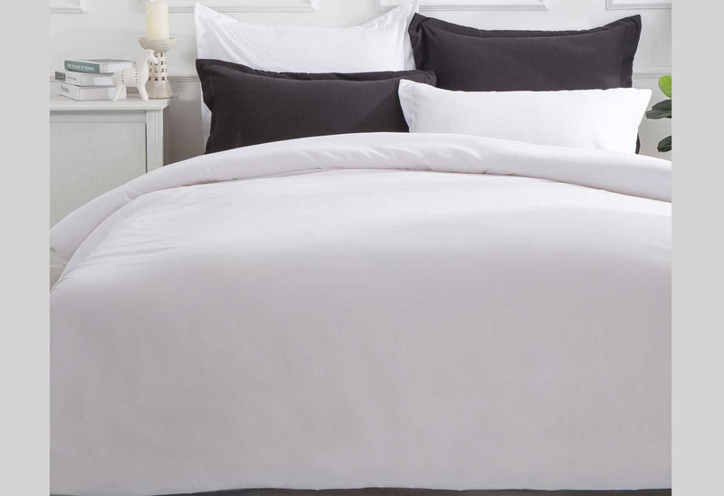 Luxton Queen Size White Color Quilt Cover Set (3PCS)
