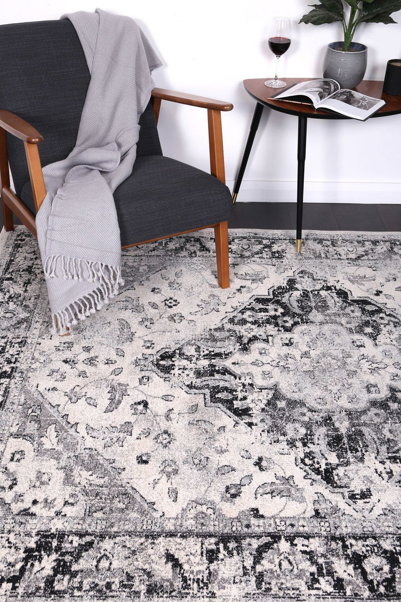 Delicate Grey Traditional Rug 160x230 cm Payday Deals