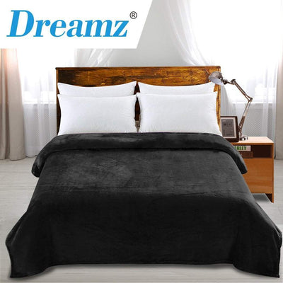 DreamZ 320GSM 220x240cm Ultra Soft Mink Blanket Warm Throw in Black Colour Payday Deals