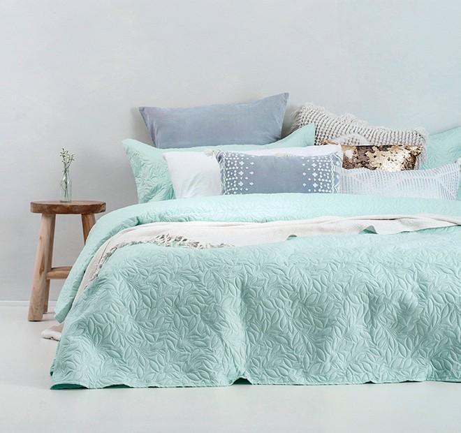 Embossed Botanica Qb/Kb Coverlet Set in Glacier by Bambury Payday Deals