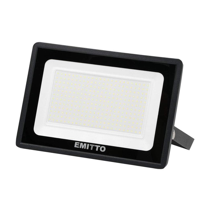 Emitto LED Flood Light 200W Outdoor Floodlights Lamp 220V-240V Cool White Payday Deals
