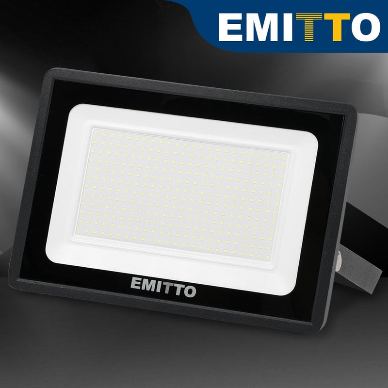 Emitto LED Flood Light 200W Outdoor Floodlights Lamp 220V-240V Cool White Payday Deals