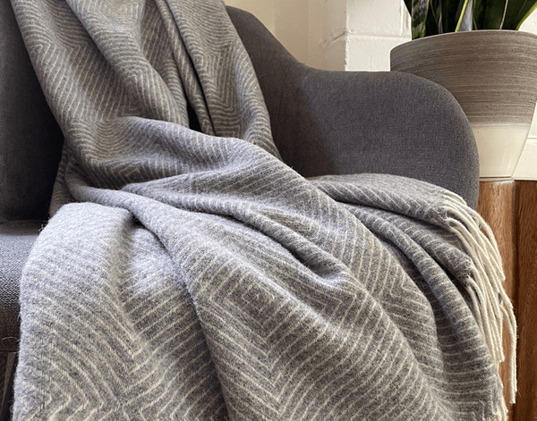Hampton Throw - Merino Wool Blend - Light Grey Payday Deals