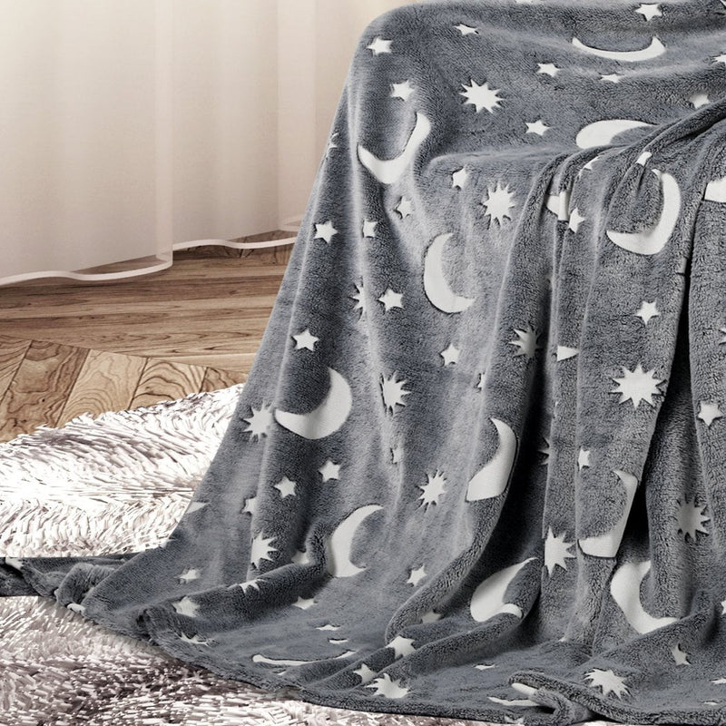 DreamZ Throw Blanket Soft Warm Large Sofa Flannel Glow in the Dark Medium - Payday Deals
