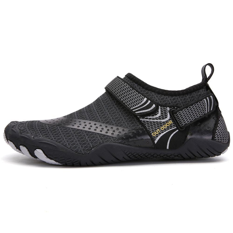 Men Women Water Shoes Barefoot Quick Dry Aqua Sports Shoes - Black Size EU46 = US11 Payday Deals