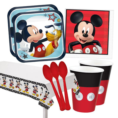 Mickey Mouse and Pluto 16 Guest Deluxe Tableware Pack
