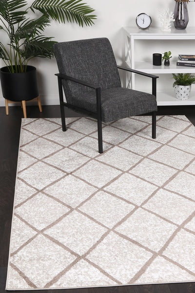 Windjana Diamond Latte Rug 280x380cm Payday Deals