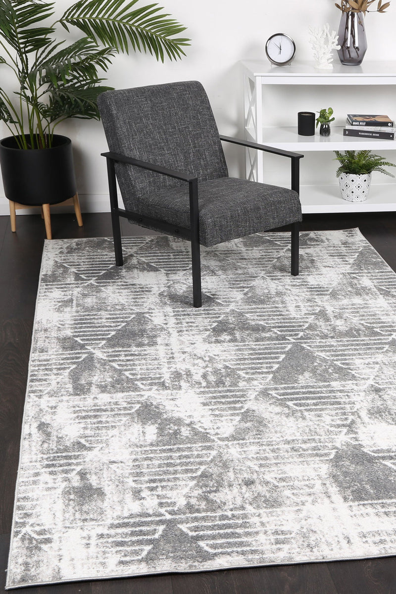 Windjana Transitional Geometric Silver Rug 240x330cm Payday Deals